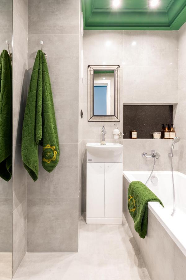 Szucha 27 By Homeprime Varšava Exteriér fotografie